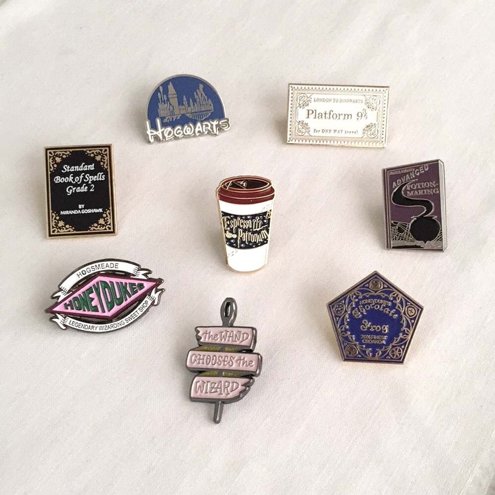 🍏50% OFF/3+...Harry Potter Pins - Series 4